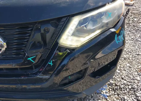 2017 Nissan Rogue Sv z USA, uszkodzony, nr VIN 5N1AT2MT4HC769621